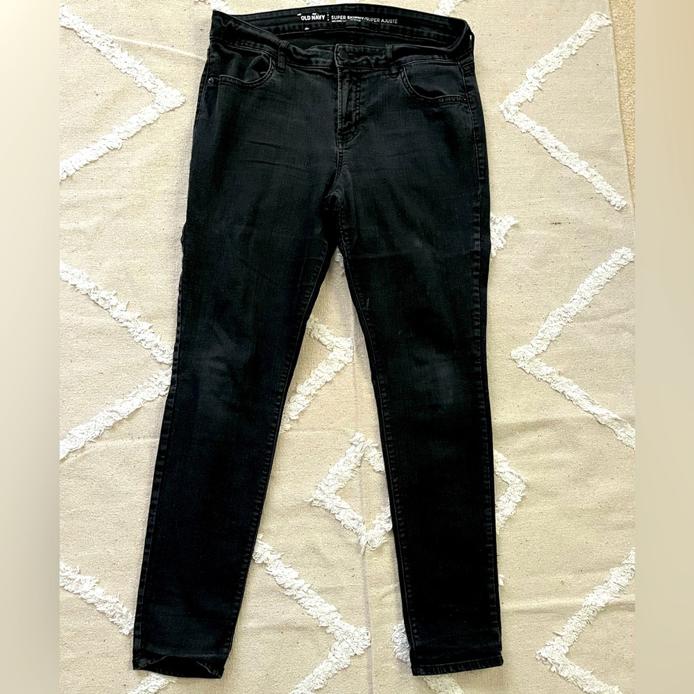 Old Navy Super Skinny Mid-rise jeans—29” inseam